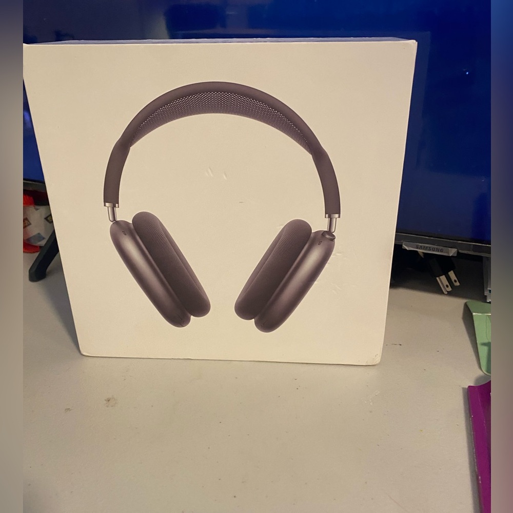 AirPods Max